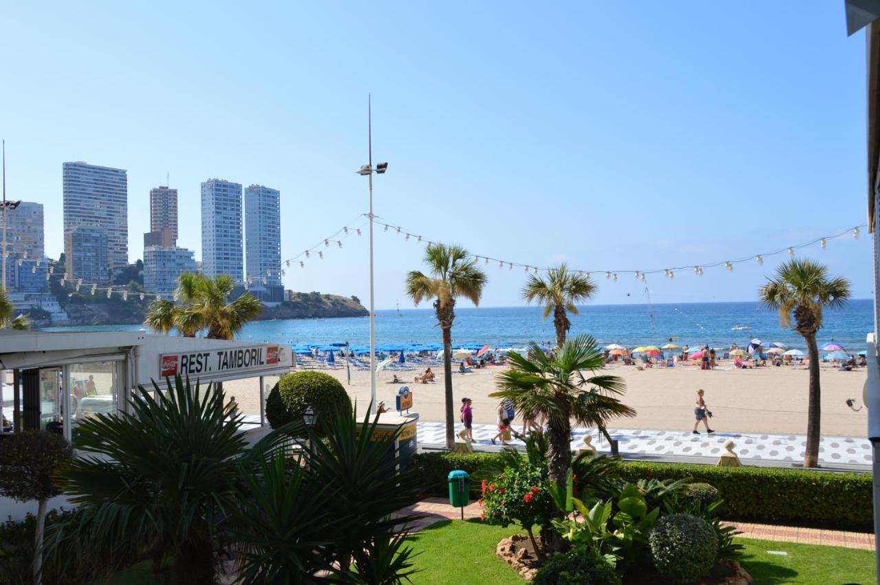 El Pato Primera Linea Benidorm Esterno foto