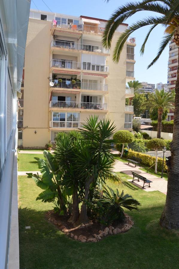 El Pato Primera Linea Benidorm Esterno foto