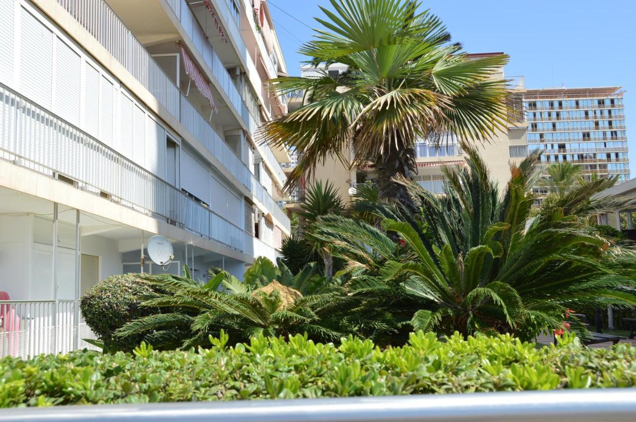 El Pato Primera Linea Benidorm Esterno foto